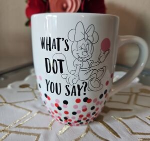 Disney Parks Minnie What's Dot You Say? Ceramic Coffee Mug New🩷